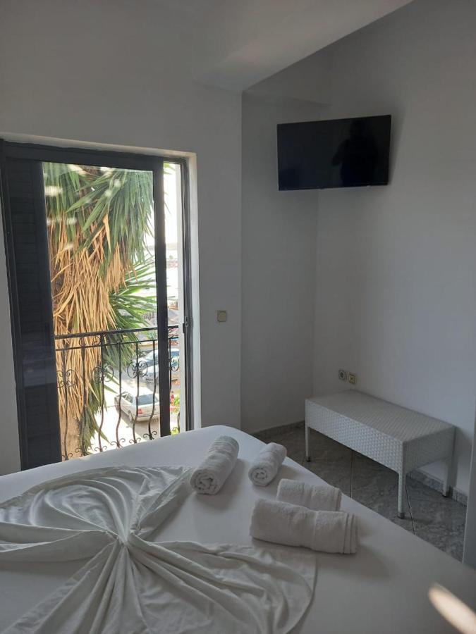 Sunset Aparthotel Sarande Ngoại thất bức ảnh